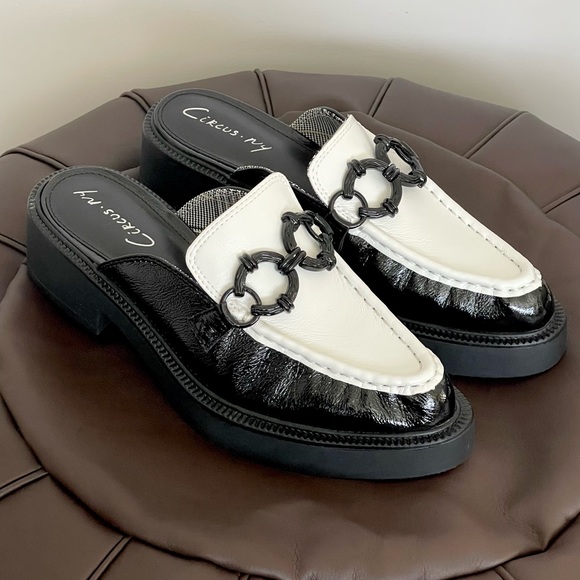 Circus NY Platform mules - Picture 1 of 9